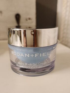 Rodan + Fields Blue Hydra Mask Gel Cream - Hydrating Face Treatment
